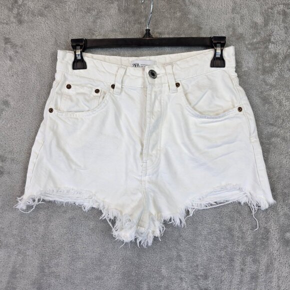 Zara Shorts Womens 6 White High Rise Denim Button Fly Raw Hem Cutoff Cotton - Picture 1 of 10